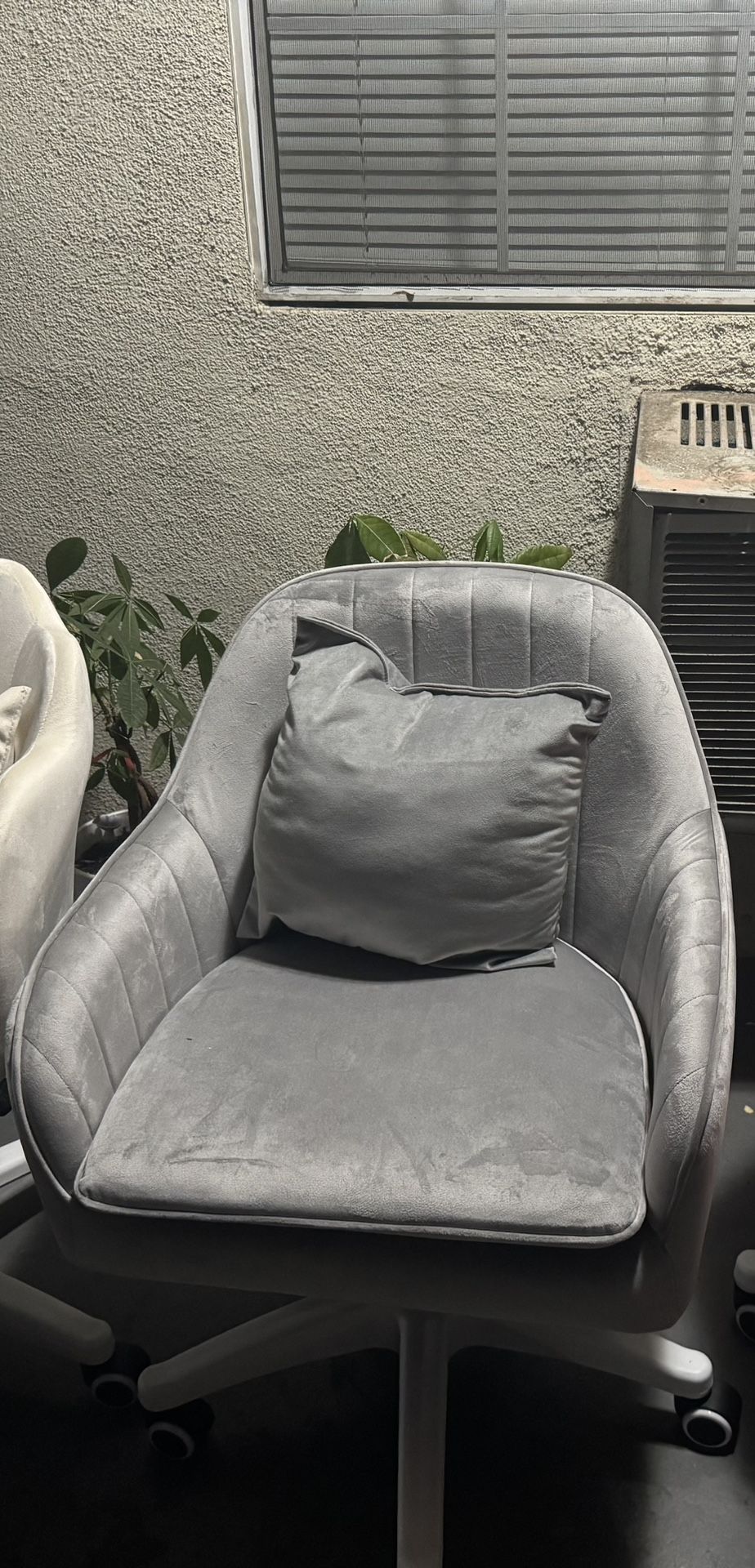 New Vanity Chair/Office Chair ✨✨