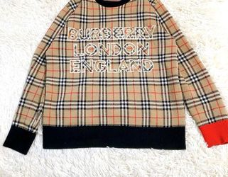 BURBERRY Crew Neck Big Logo Knit Sweater 