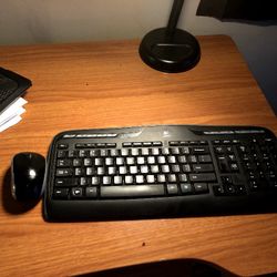 Wireless Mouse And Keyboard