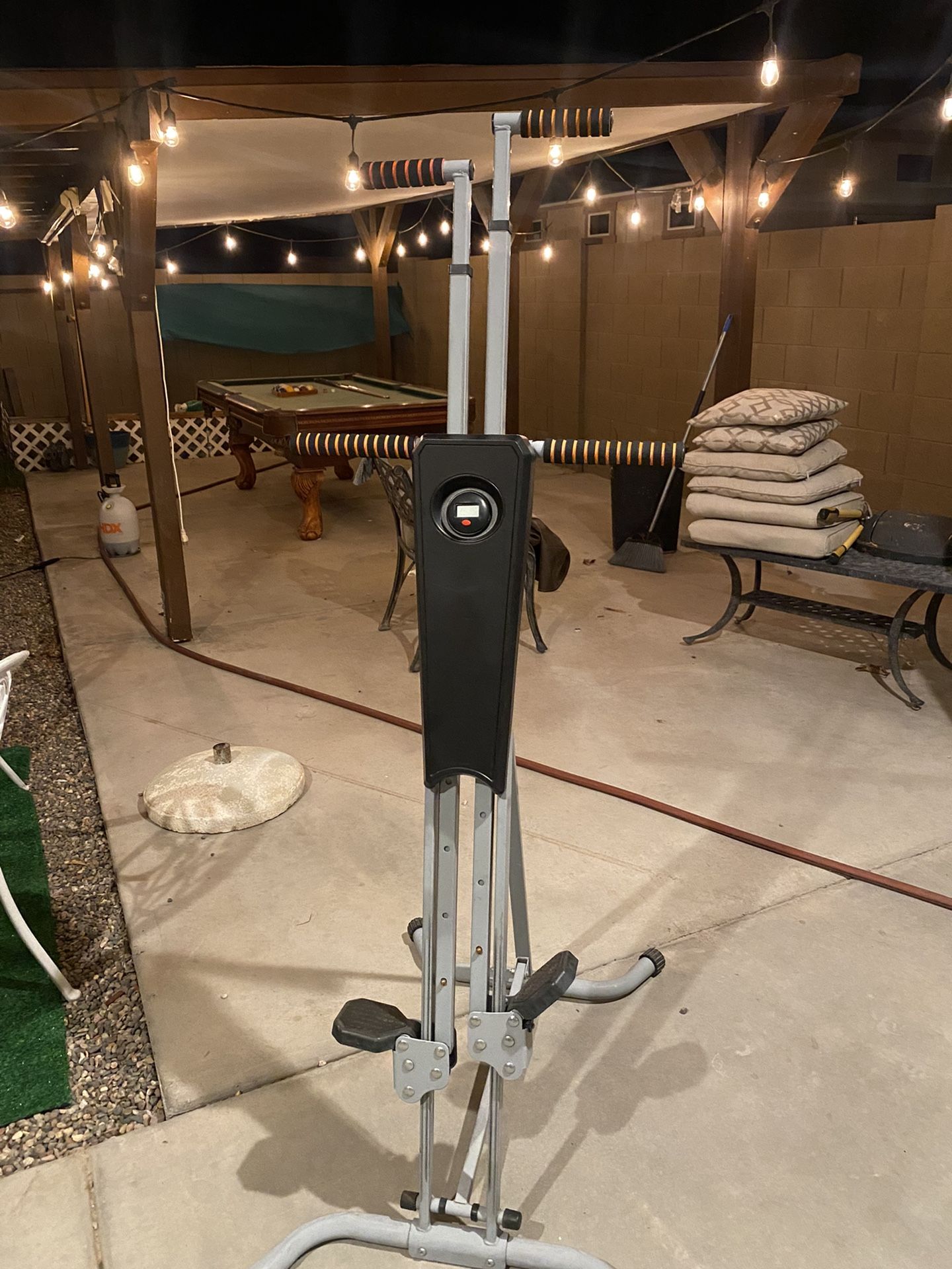 VERTICAL CLIMBER FOR HOME GYM $50 