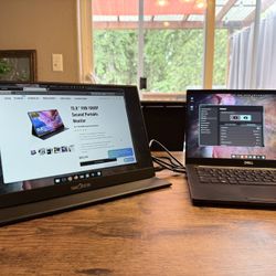 InnoView 15.6” Portable Monitor 1080p