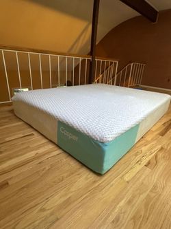 Casper, Snow, Queen, Like New