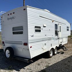 27’ Wanderer Fifth Wheel