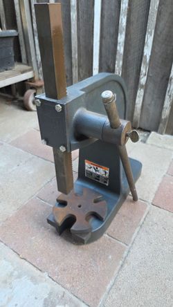 Dake 1 ton arbor press