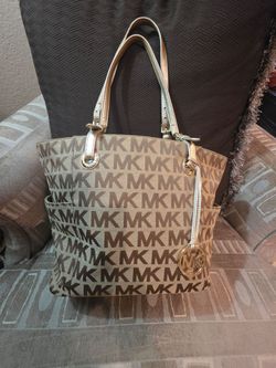 Michael Kors Women's Large Gold Leather Tote Purse Shoulder Bag