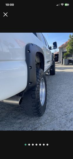 37 " Nitto On 20" X 10 Alloys Alcoa Style Rims