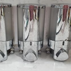 AVIVA Soap and Shower Dispenser, Satin Silver

Product Details
Color Silver (Satin silver)
Material Plastic
Brand Better Living
Form bottle
number of 