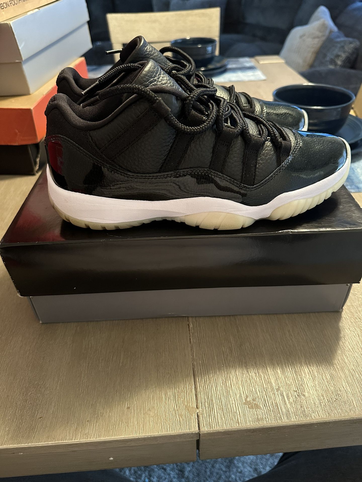 Retro 11