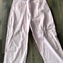 Ladies size 8 Basic Edition Capri's 