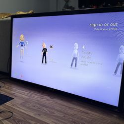 55 LED Series 7000 With Remote