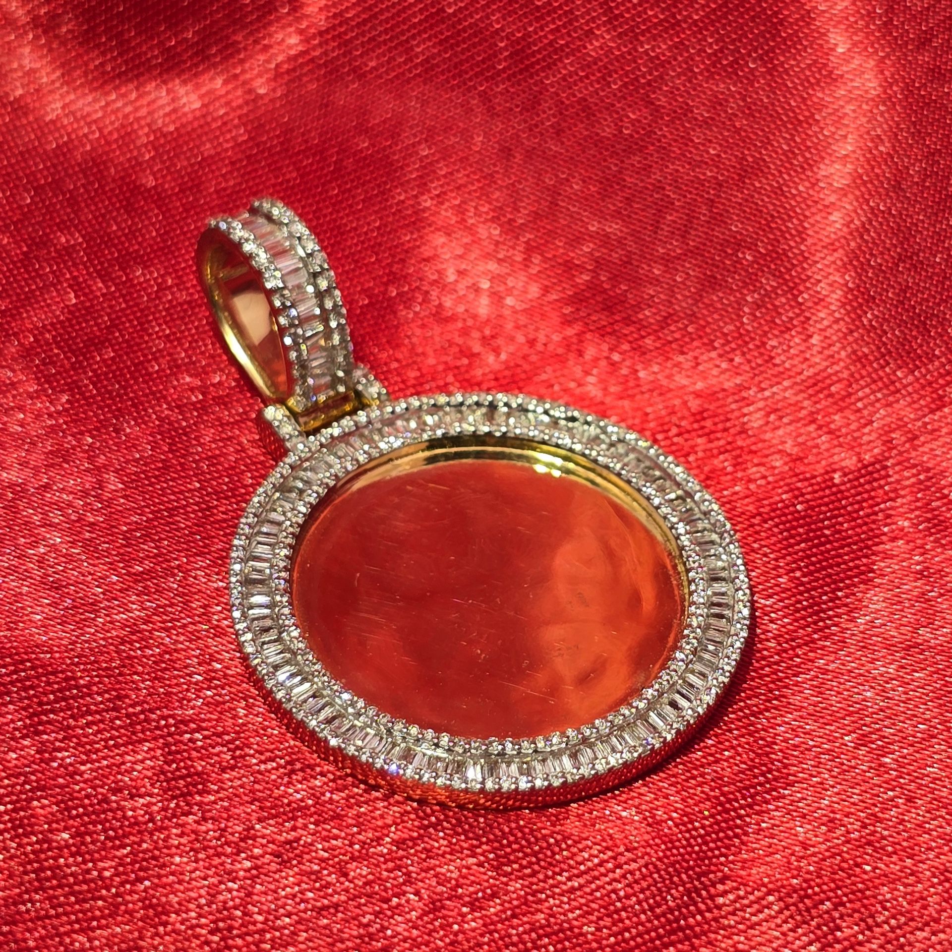 10k Yellow Gold Diamond Memory Pendant 0.80 ctw 