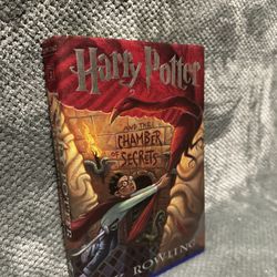 Harry Potter And The Chamber Of Secrets, First American Edition (June 1999)