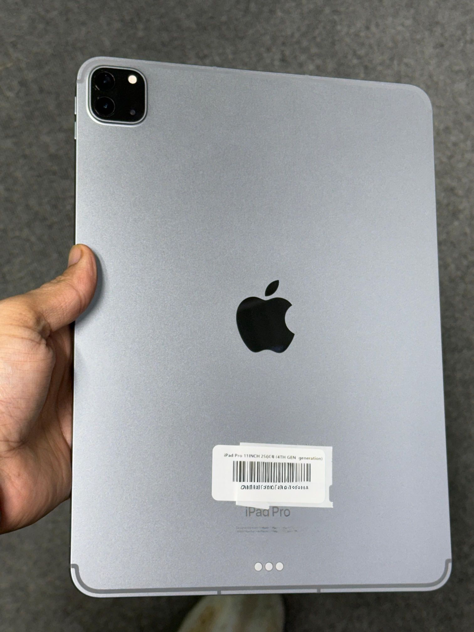 iPad Pro 11-inch 4th Generation 256gb WiFi + Cellular