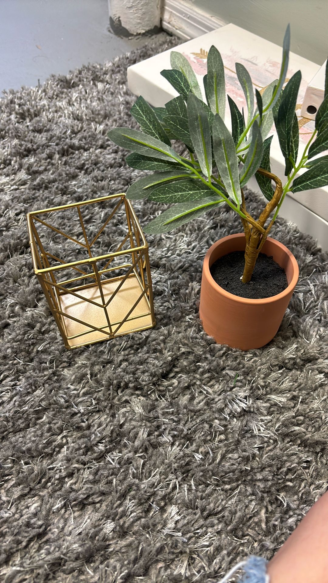 Pencil Holder & Fake Plant