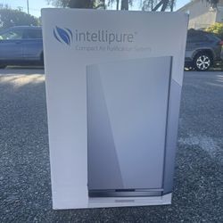 Air Purifier - Brand New
