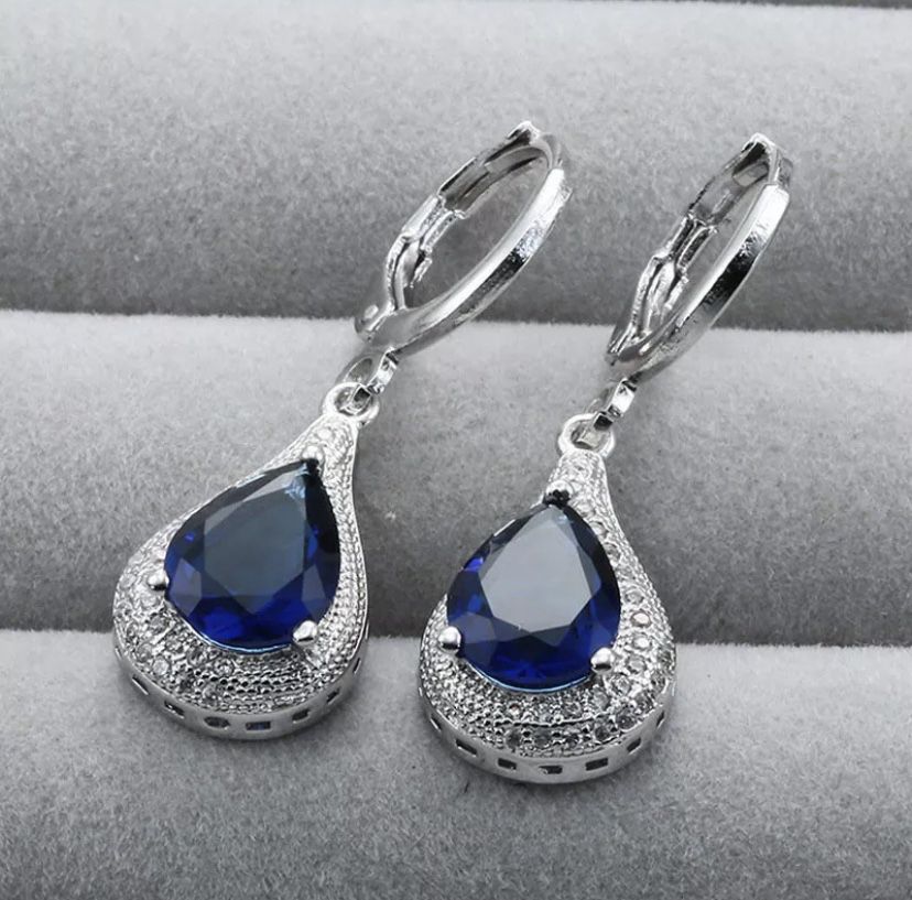 Fashion 925 Silver Sapphire Earrings