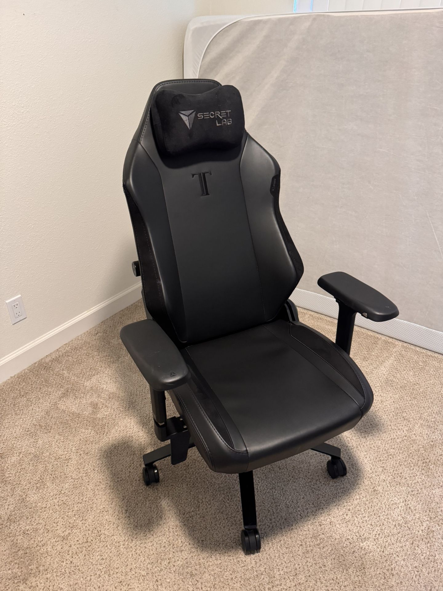 Secret Lab Gaming Chair