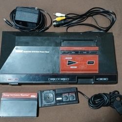 Sega Master System With Controller And Game.  Works 