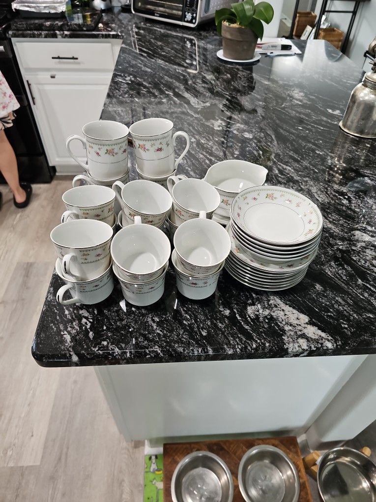 Fine Porcelain China
