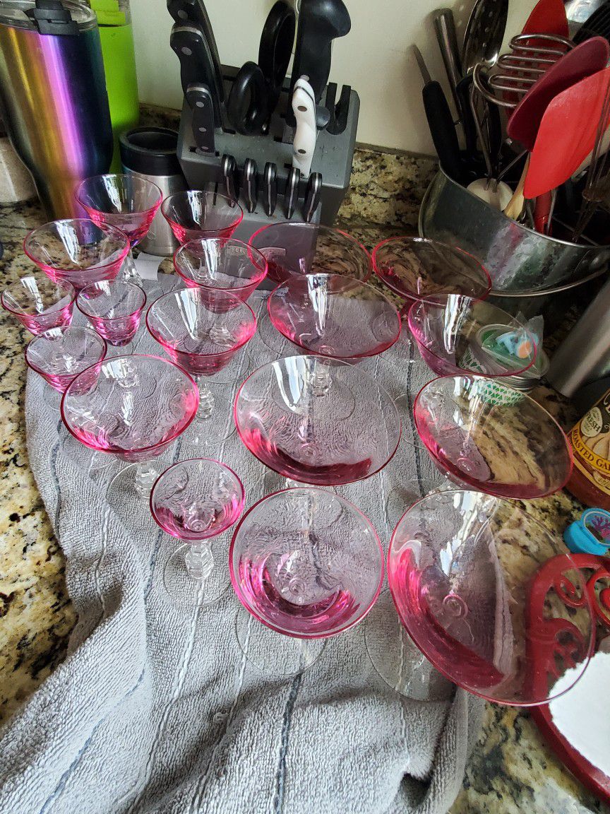 Beautiful Vintage Cerise Pink Crystal Glassware 