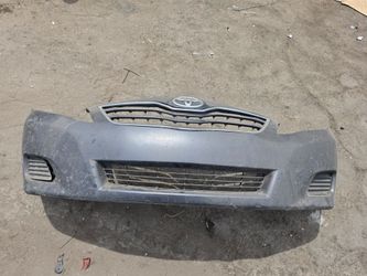 CAMRY 2010 2011 FRONT BUMPER OEM