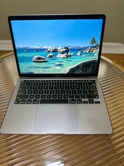 Apple MacBook Air 13” M1 Chip 8GB RAM 256GB SSD - Excellent Condition