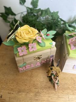 Recuerdos Para Toda Ocasión Hechos De Porcelana Fría (Handmade) 