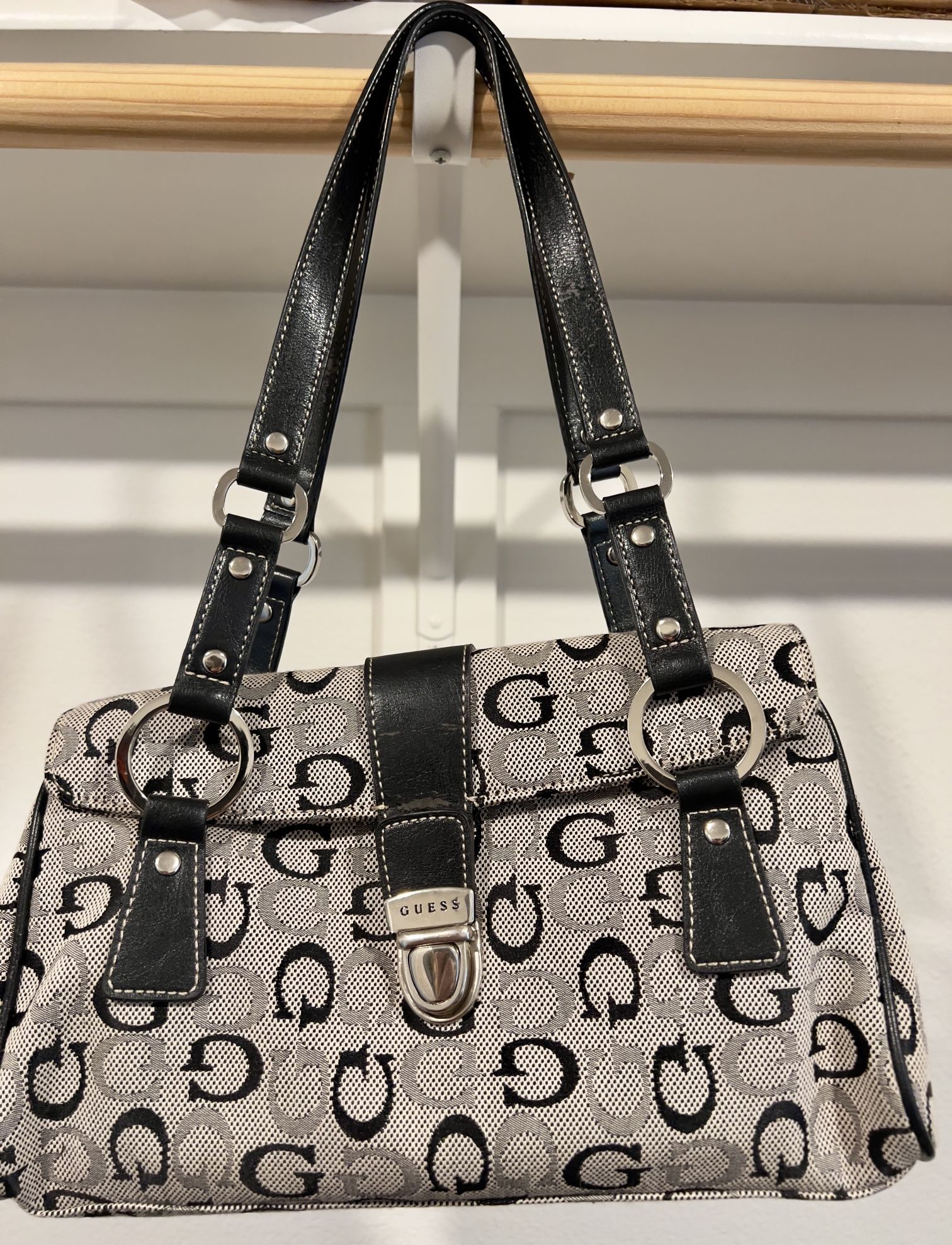 Guess Purse And Wallet