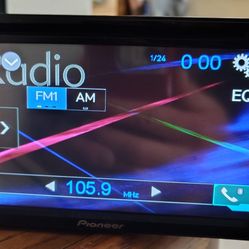 Pioneer Double Din CD Dvd And Bluetooth 