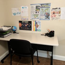 2 Office Table And 2 Chairs 