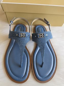 MICHAEL Michael Kors Mandy Thong Sandal Women's Sandals Union Wash: 10 M