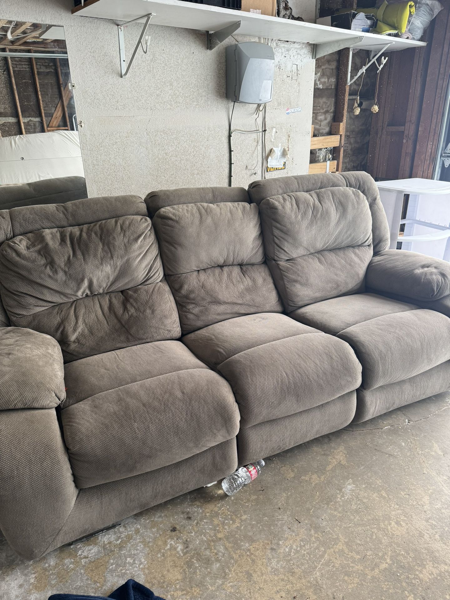 Couch  Sofa 