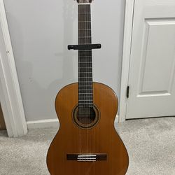 Yamaha CG101A Acoustic Guitar - Like New