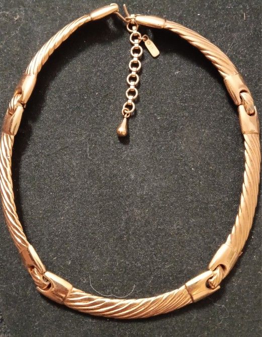 Monet Signed Choker Style Necklace 