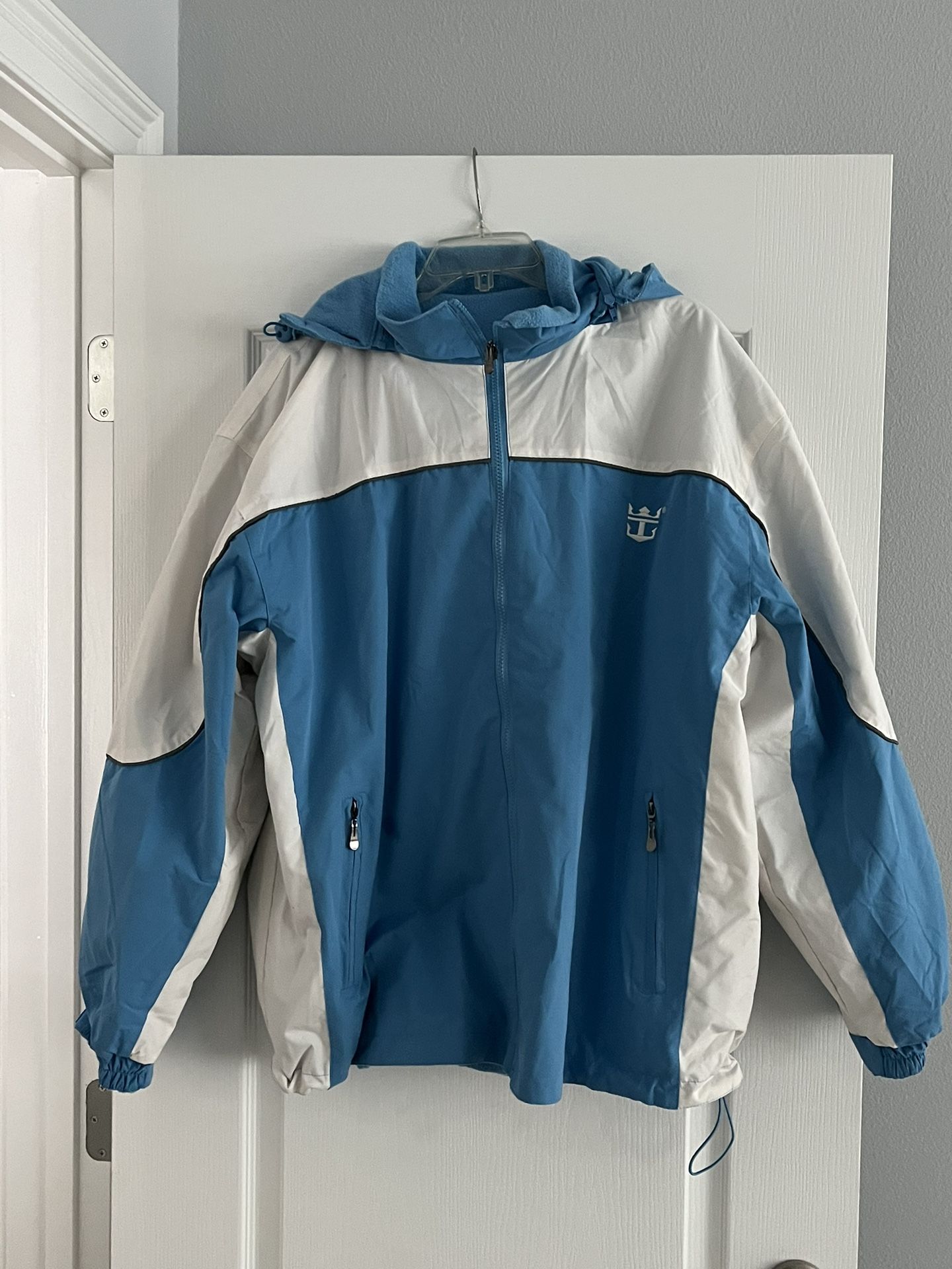 Men’s XL Royal Caribbean Reversible Rain And Winter Jacket With Good.