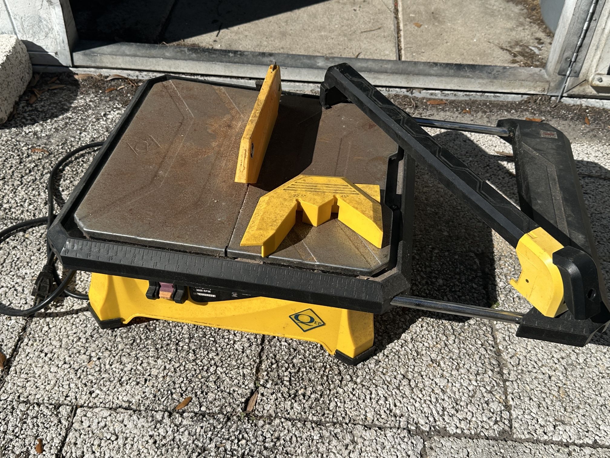 Qep 650XT 7” Tile Wet Saw W/ Extension Table