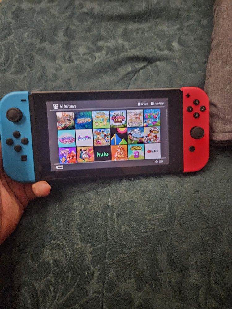 Switch V2 New Games And Dock $300