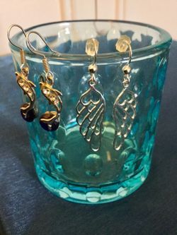Beautiful Silver earrings / Angel wings & Dolphins 🐬 💙🦋