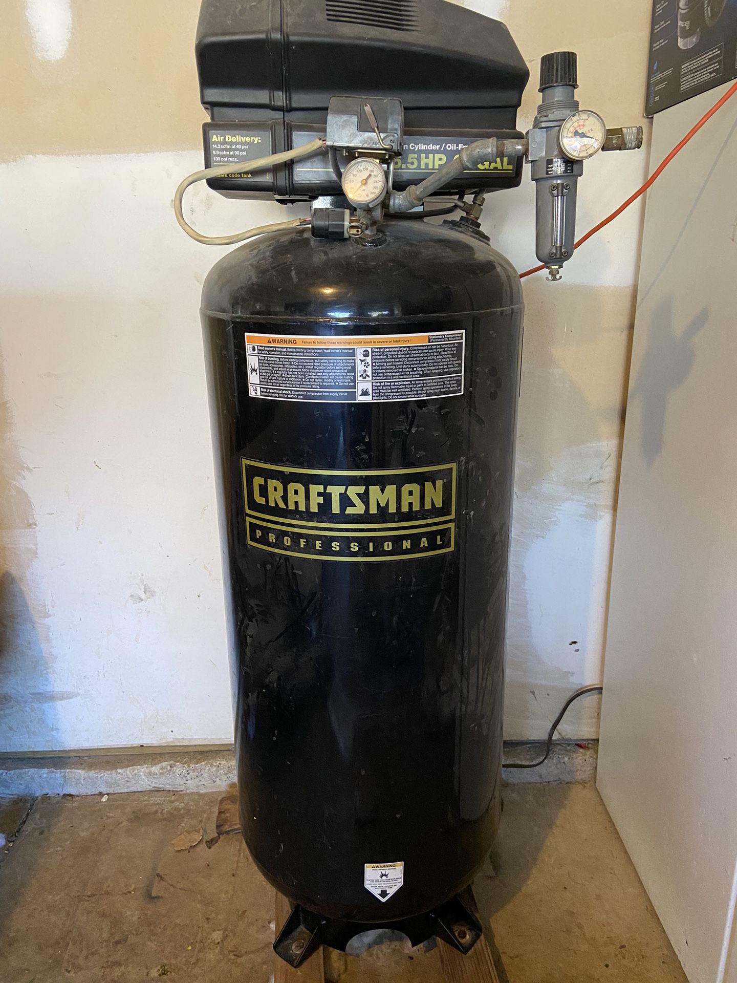 Craftsman 60 Gallon Compressor Works Perfect Only $500 OBO!!!!