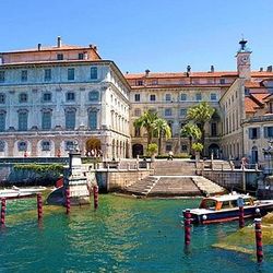 “Guide For Tourist Lake Maggiore and the Borromean Islands” Paperback