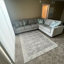 Gray Sectional Sofa with Pull-Out Bed 