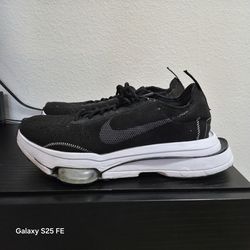 Nike zoom Black size 9.5