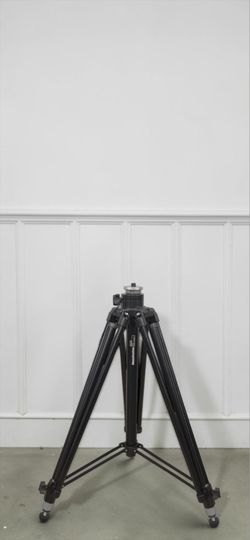 Tripod - Manfrotto