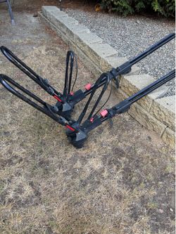 Yakima Roof Top Bike Racks (2)