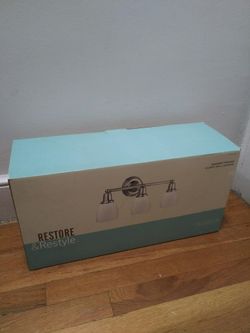 Restore & Restyle 3-Light Modern Chrome Wall Sconce / Vanity Fixture Brand New In Original Box