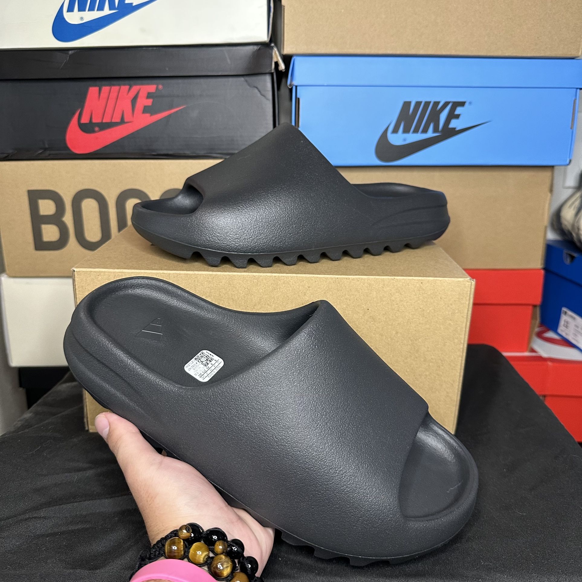 Yeezy Slide Onyx Size 14