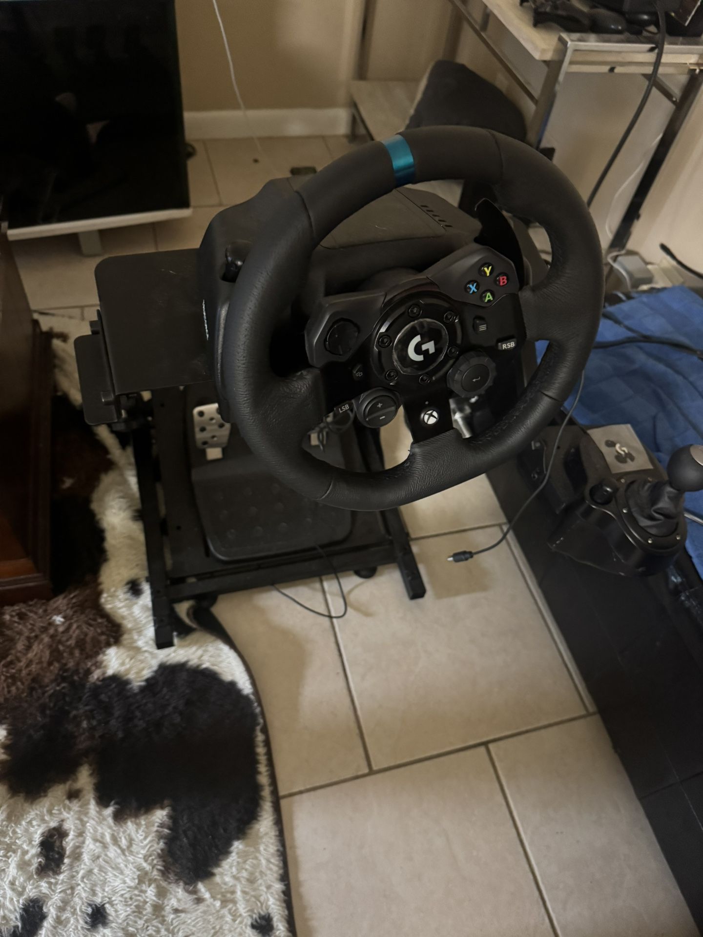 Logitech G920 Racing Wheel & Pedals – Great Condition, Fully Functional