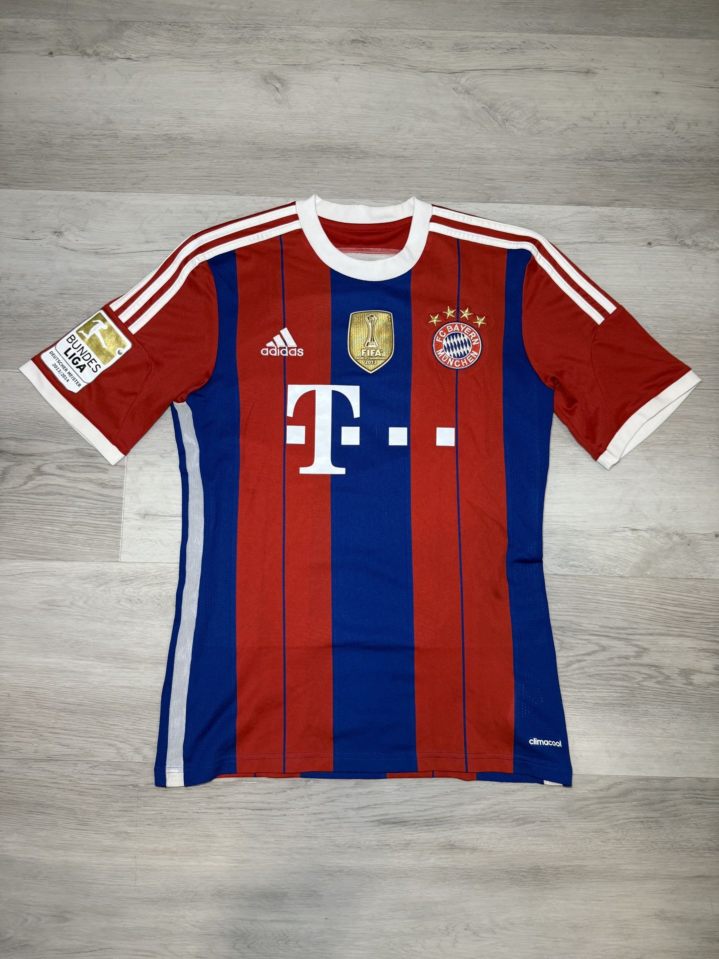 Bayern Munich 2014-15 Muller Home Kit Small