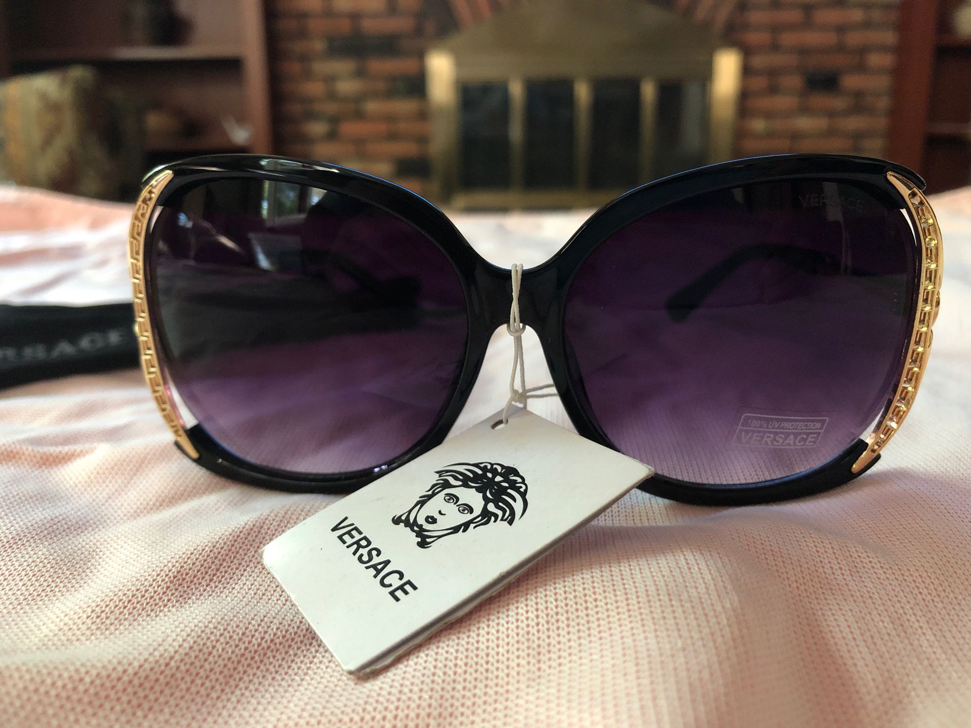Versace, brand new women’s sunglasses