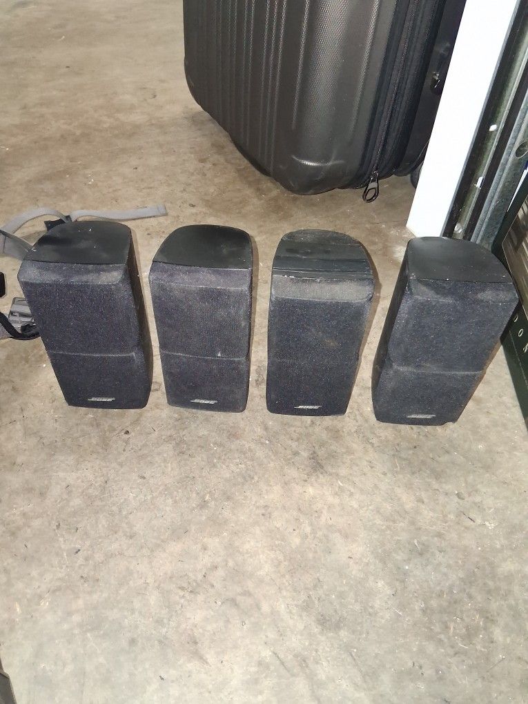 BOSE DOUBLE CUBE ...